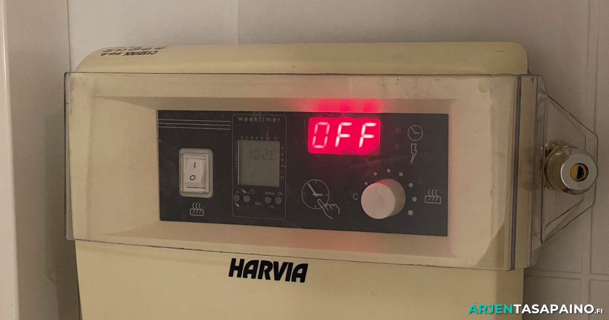 Arjentasapaino.fi: Taloyhtiön saunan Harvia C150VKK -ajastin pois päältä.